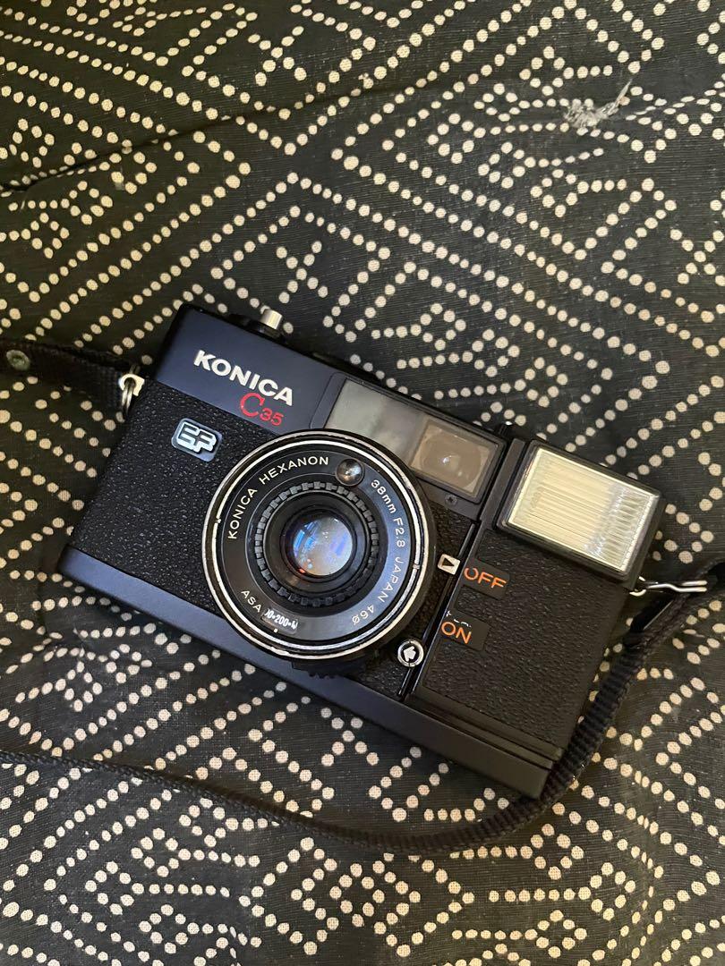 C35 [KONICA] (Category: Cameras) located in Quezon City. Submitted by dunkingoughnuts (Listing ID 1151848686, Image 1). Description: Found in old storage. Issues: Battery Cartridge/ No time to have it fixed RFS: Tambak lang .