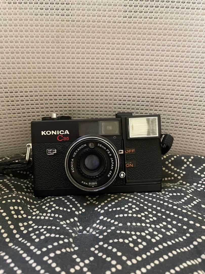 C35 [KONICA] (Category: Cameras) located in Quezon City. Submitted by dunkingoughnuts (Listing ID 1151848686, Image 2). Description: Found in old storage. Issues: Battery Cartridge/ No time to have it fixed RFS: Tambak lang .