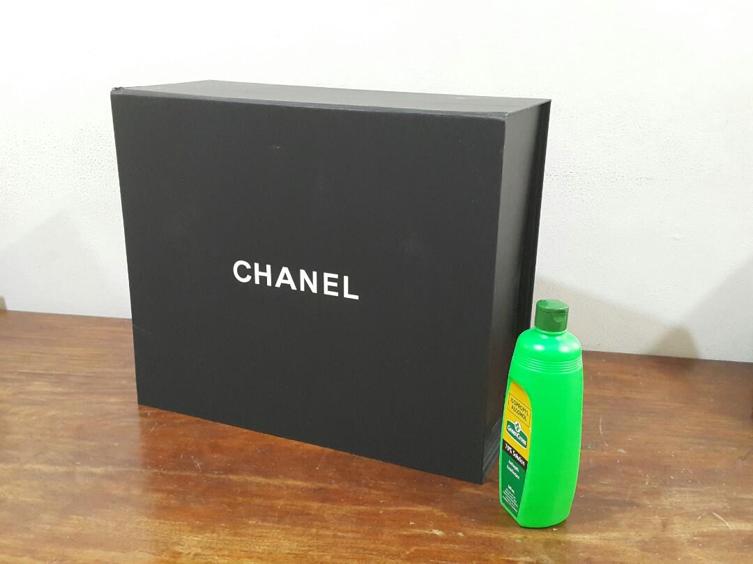 Chanel Big Box for Vanity Display or Bag Storage (Category: Luxury Accessories) located in Paranaque City. Submitted by vintagepopsicle (Listing ID 1151824452, Image 1). Description: Make reading a habit! Thick storage box with magnetic close. Size is 16.5 x 14.5 x 7 inches. Great as a flex item in your wardrobe for storing your precious bags or other fashion accessories. Even clothes. Acquired from estate sale and sold As Is. Examine photos for 