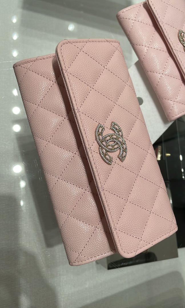 Chanel 19 long flap wallet  Shiny lambskin goldtone silvertone   rutheniumfinish metal light pink  Fashion  CHANEL