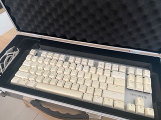 (Category: ) located in . Submitted by Elyxg (Listing ID 1151861490, Image 1). Description: .