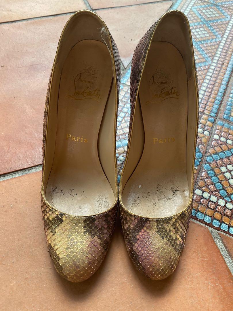 Christian louboutin outlet python pumps