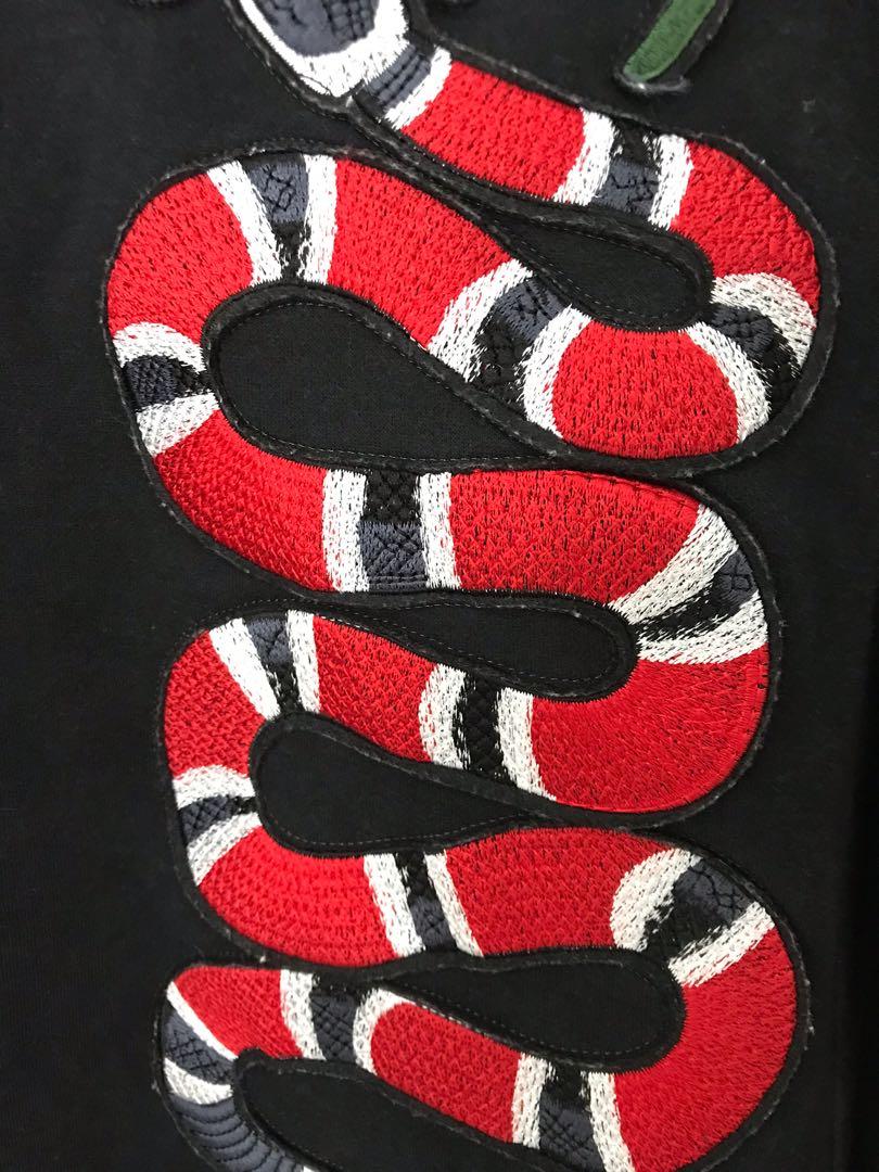 Gucci snake clearance crewneck