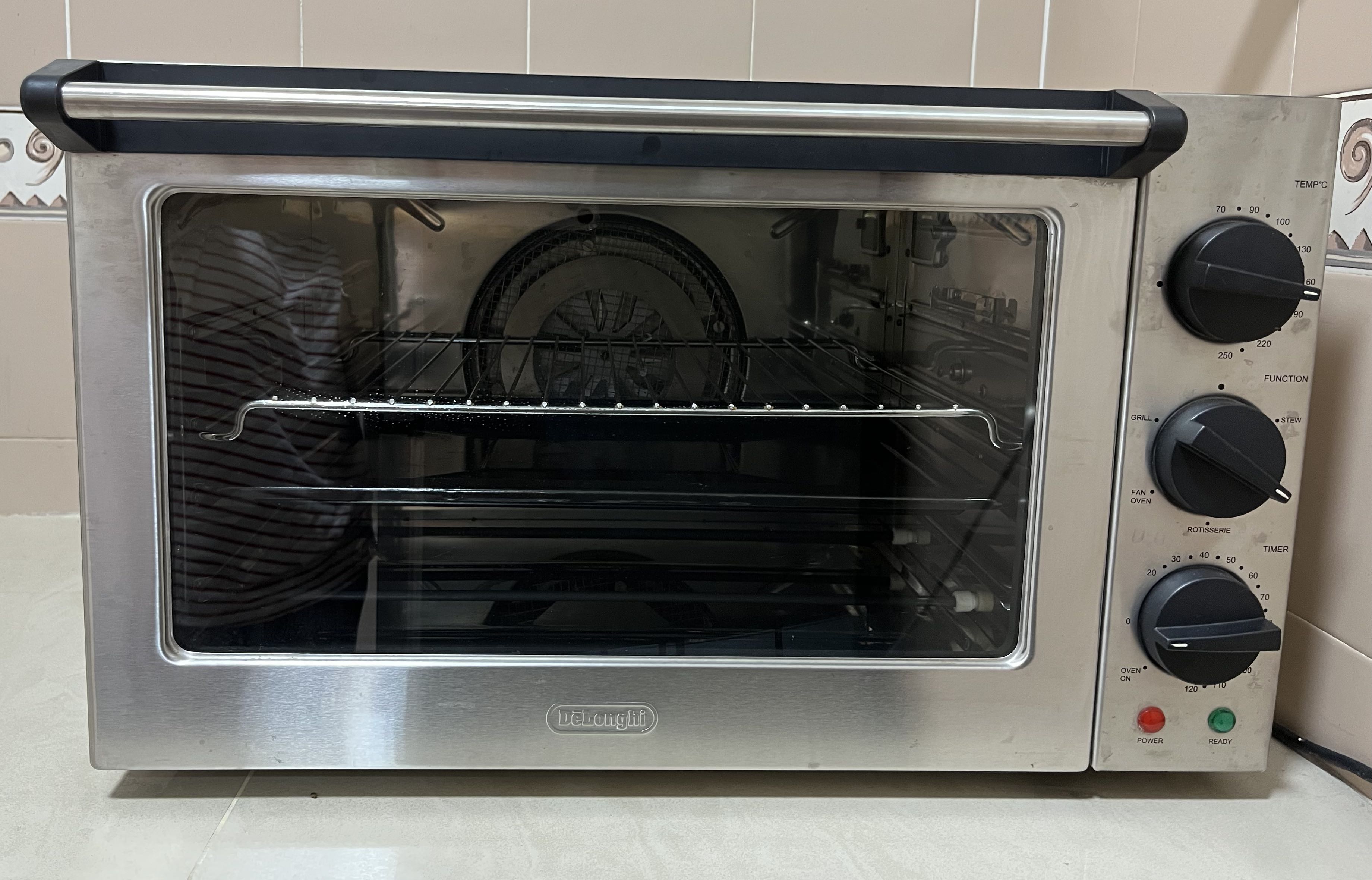 Delonghi Convection Oven, TV & Home Appliances, Kitchen Appliances
