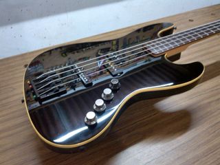 Fender aerodyne sales 5 string
