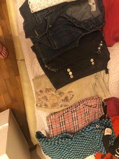 Free clothes size S to M