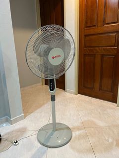 (Category: ) located in . Submitted by bryan_2017 (Listing ID 1151939088, Image 1). Description: .