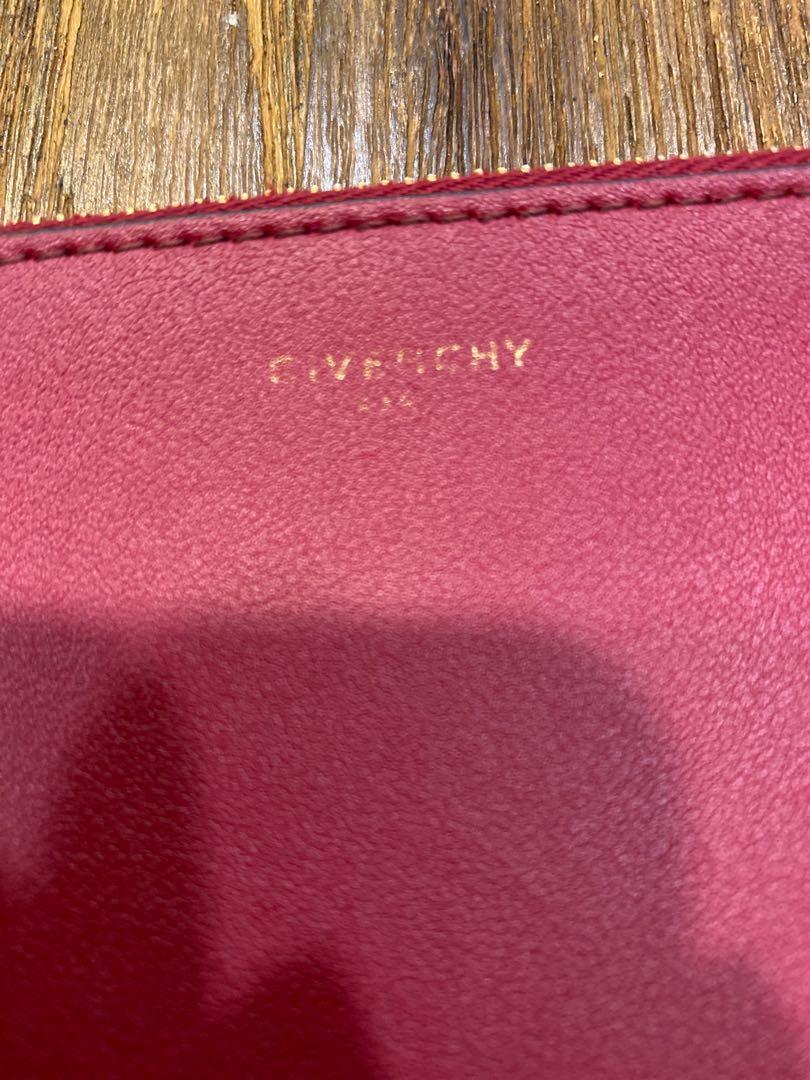 Givenchy shop pink clutch