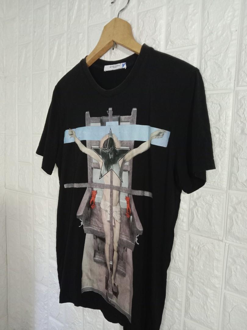 Givenchy jesus cross on sale