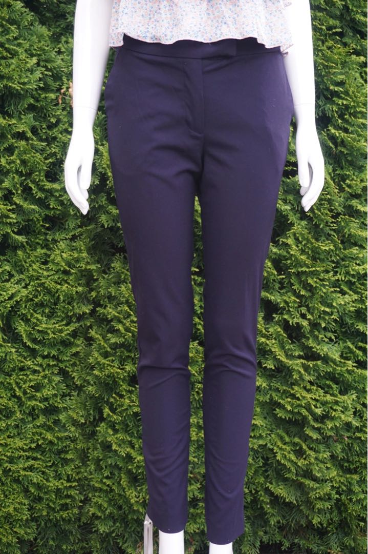 H&M Dark Blue Work Pants, Women's Fashion, Bottoms, Jeans & Leggings on
