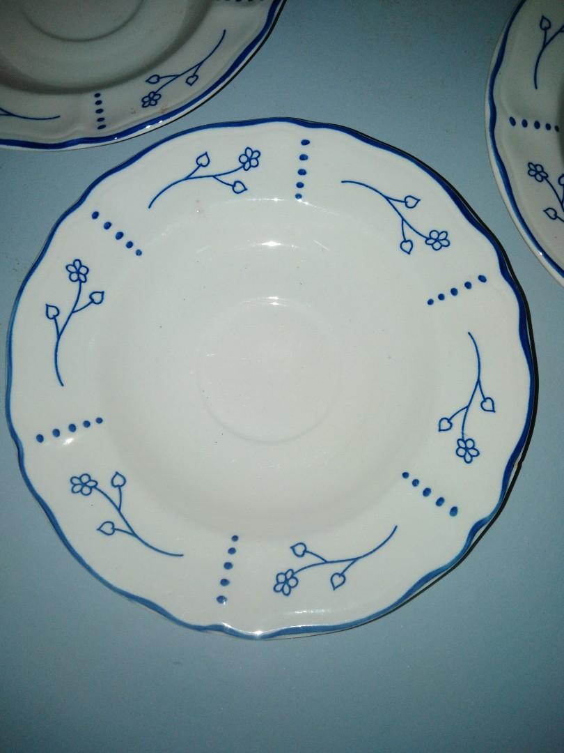 Ikea (Blue & white) saucer plate, 6", TV & Home Appliances, Kitchen