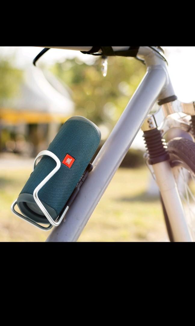 Jbl flip 5 shop water bottle cage