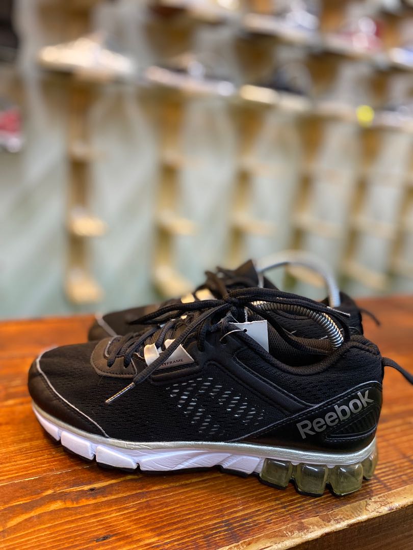 kasut reebok running