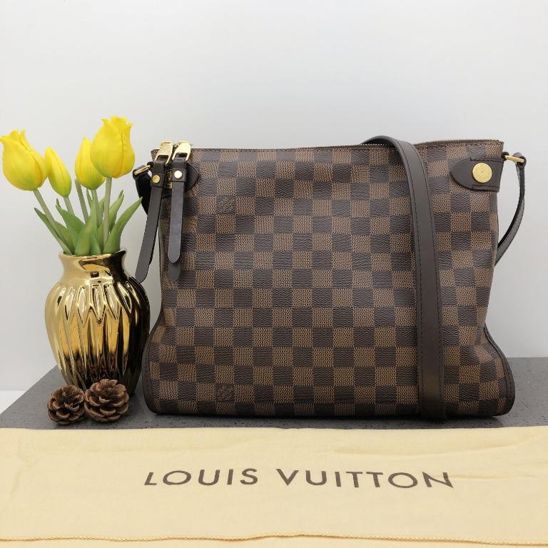 LOUIS VUITTON Duomo Crossbody Bag in Damier Ebene - GHW, Women's Fashion,  Bags & Wallets, Cross-body Bags on Carousell