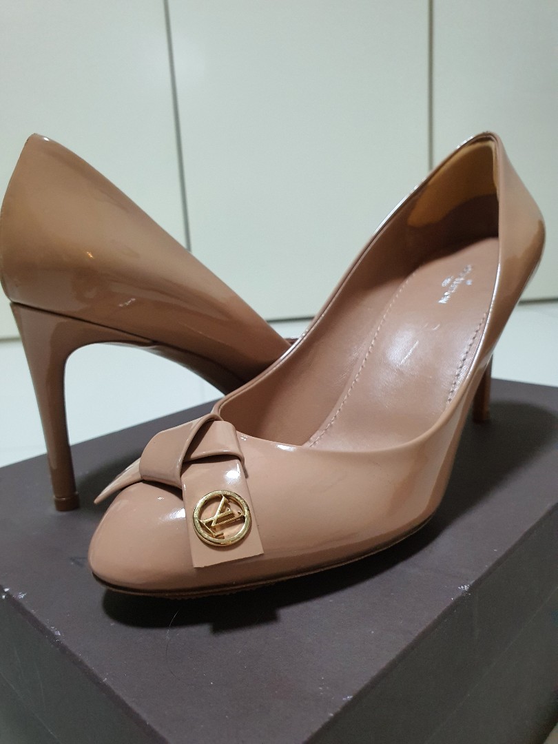 LOUIS VUITTON SHOES FIANCEE PUMPS 36.5 PUMP SHOE BEIGE PATENT