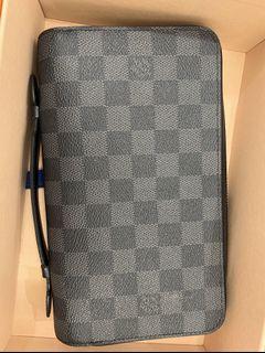 Louis Vuitton LV Zippy XL wallet for sale