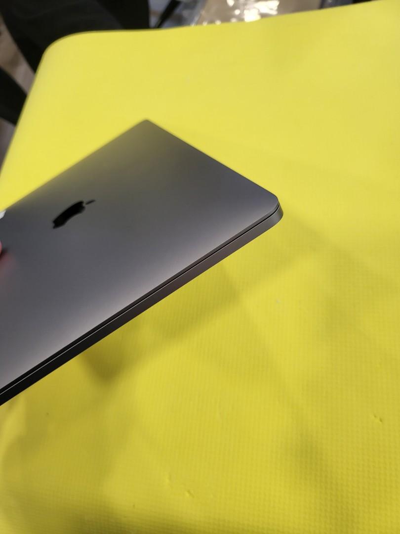 MacBook Pro 13 inch 2020 M1 5198, Computers & Tech, Laptops & Notebooks