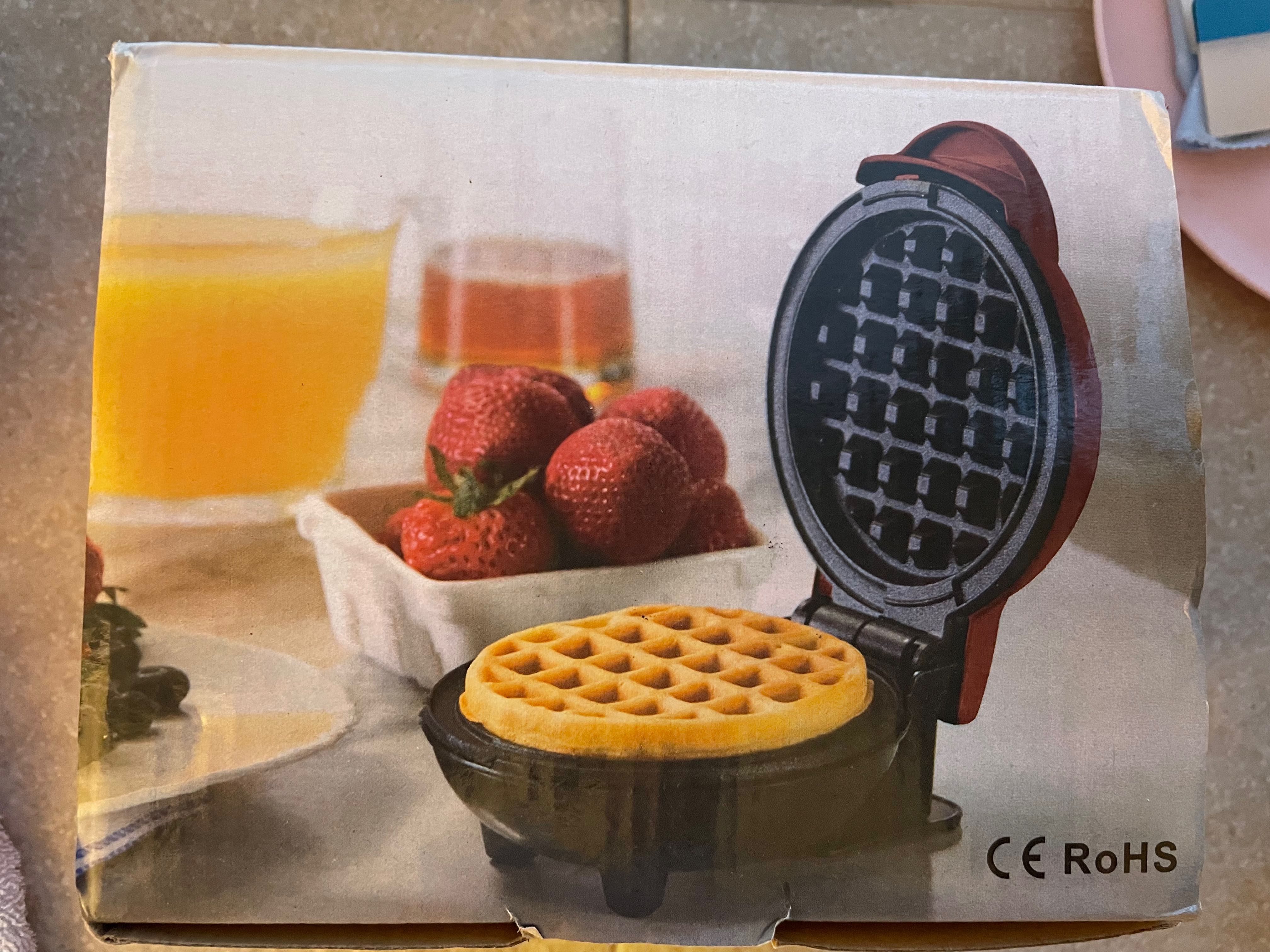 Mini Waffle Maker, TV & Home Appliances, Kitchen Appliances, Other