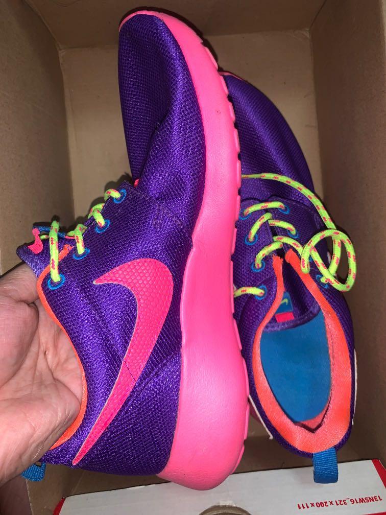 Nike roshe best sale run purpura