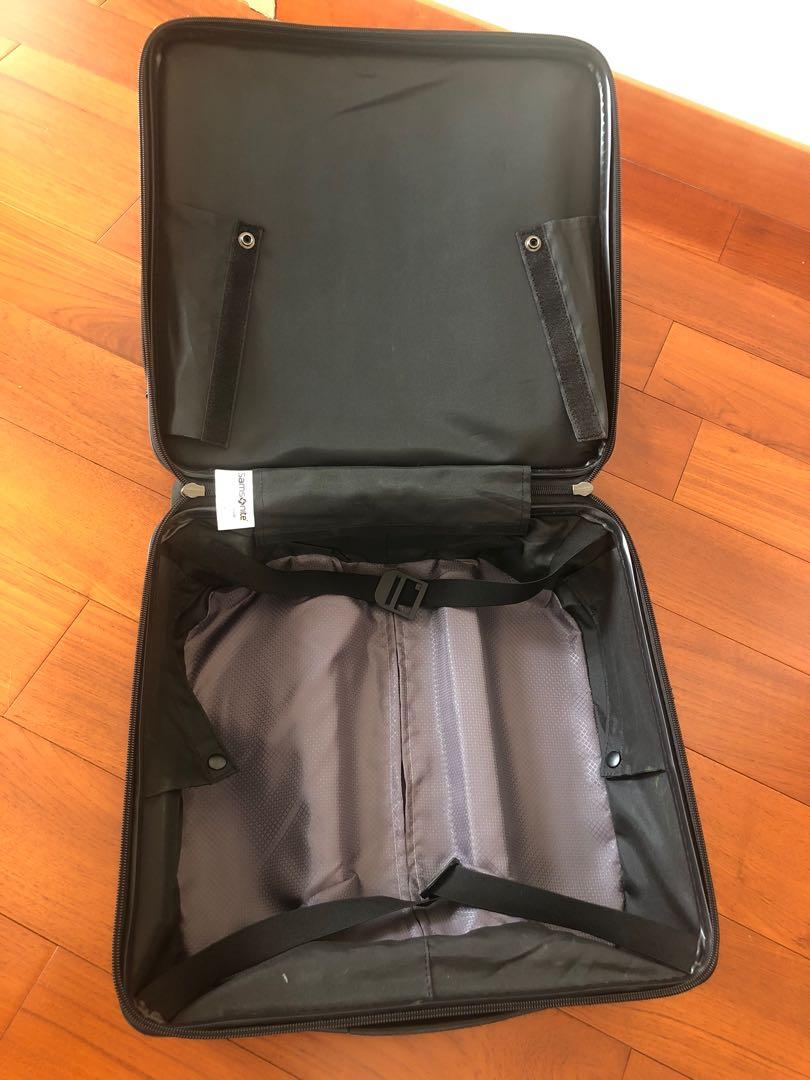 Samsonite EVOA Spinner 55/20 Front Pocket, 興趣及遊戲, 旅行, 旅遊