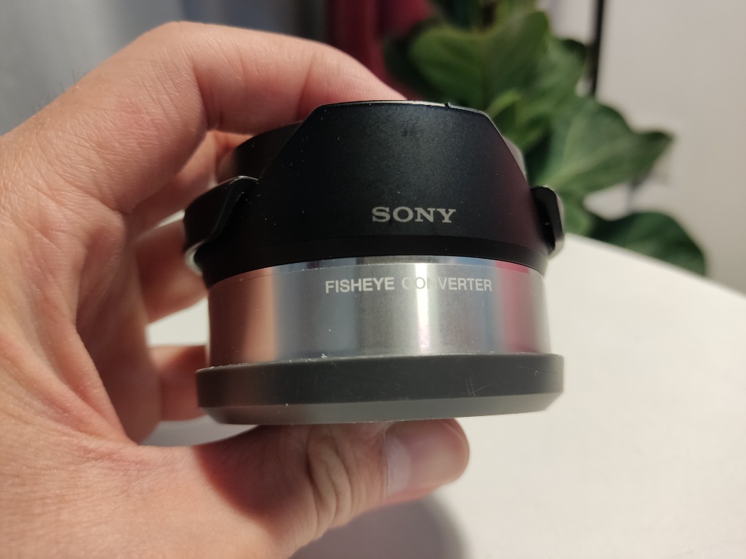 Sony Fish Eye Converter Sony VCL-ECF1 E-Mount Fisheye Conversion Lens,  Photography, Lens  Kits on Carousell