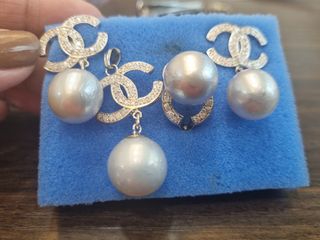 (Category: ) located in . Submitted by attic.treasures (Listing ID 1151996943, Image 1). Description: .