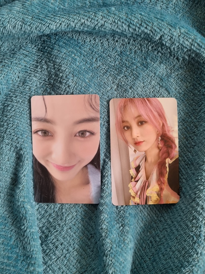 TWICE グッズ Jihyo Jimin】TWICE5 ジヒョ サイン入りチェキ TWICE