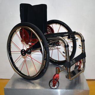 Ultra Lightweight Wheelchair With Quick Release Axles