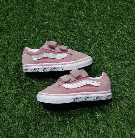Unicorn vans store size 13