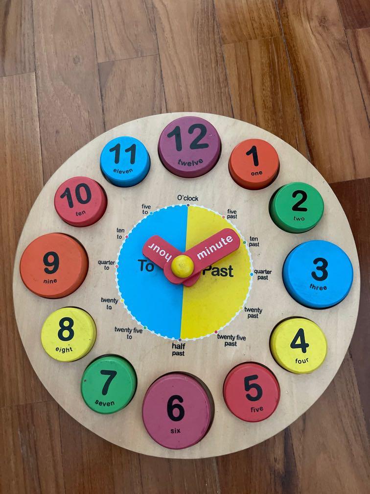 Gd quality Wooden clock to learn time, Hobbies & Toys, Toys & Games on