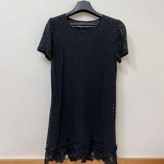 黑色花邊洋裝 渡假洋裝