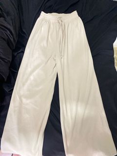 （分類：）位於 。 由 heyhey233 提交（商品編號 1146805278，圖片 1）。簡介： 。