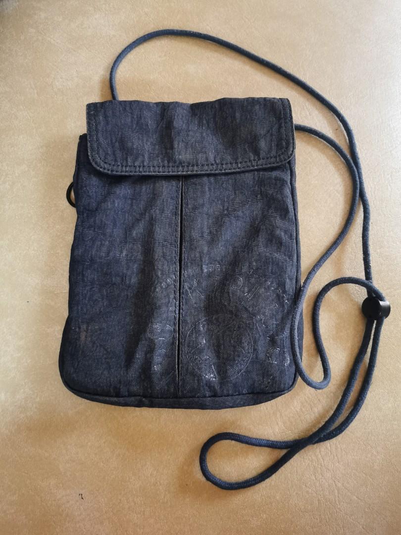 ‼️AUTHENTIC KIPLING CROSS - BODY BAG (Category: Luxury Bags & Wallets) located in Quezon City. Submitted by leiya29 (Listing ID 1146790146, Image 1). Description: AUTHENTIC KIPLING CROSS-BODY BAG‼️ -bought from US -LP posted RFS: Decluttering.