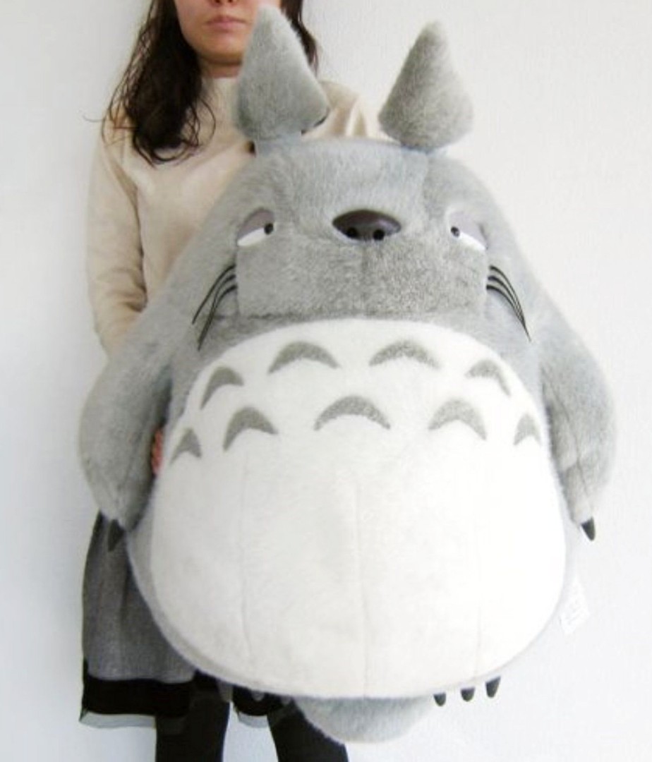 Life size sales totoro plush