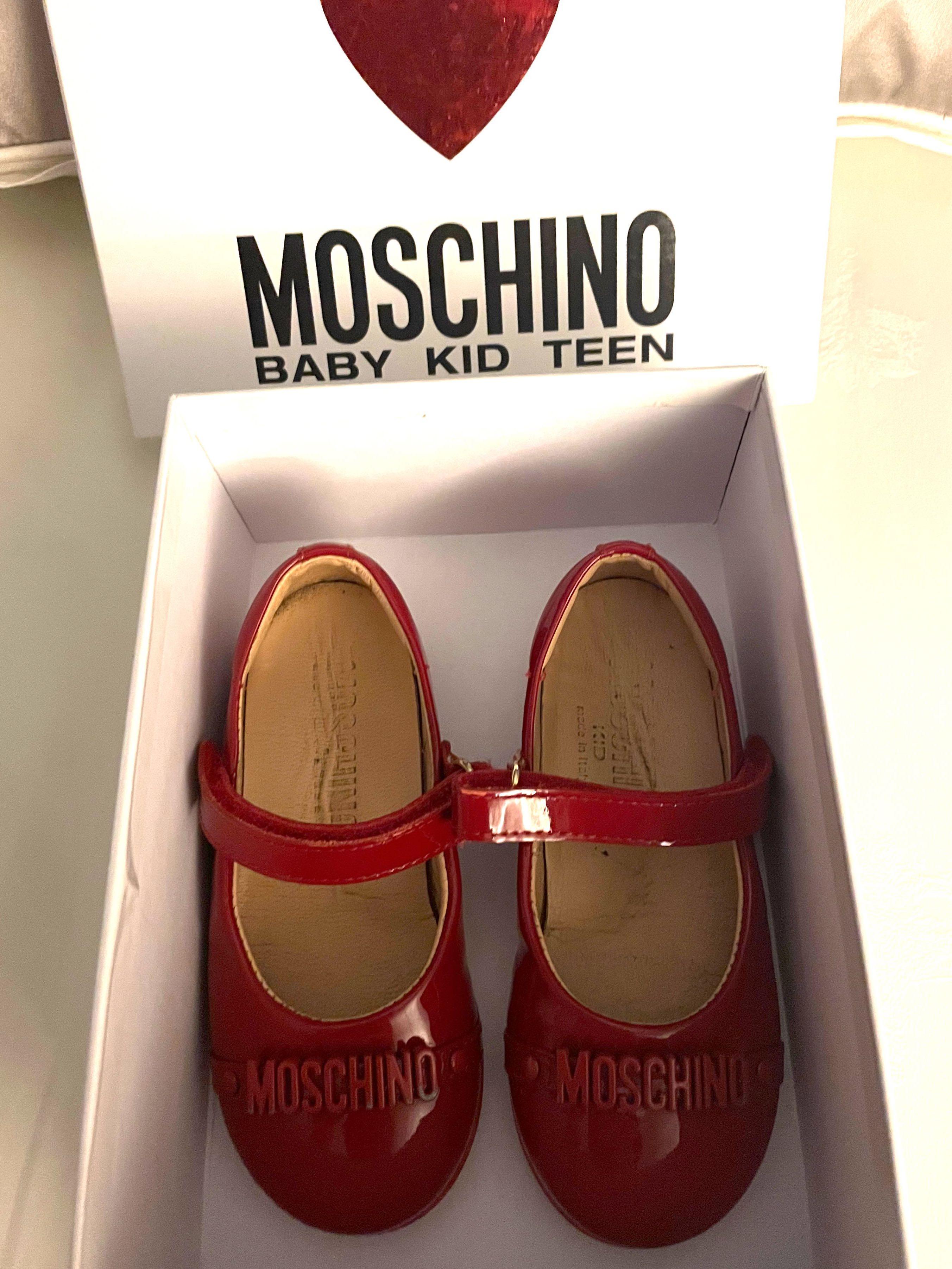 Moschino baby girl sandals sales