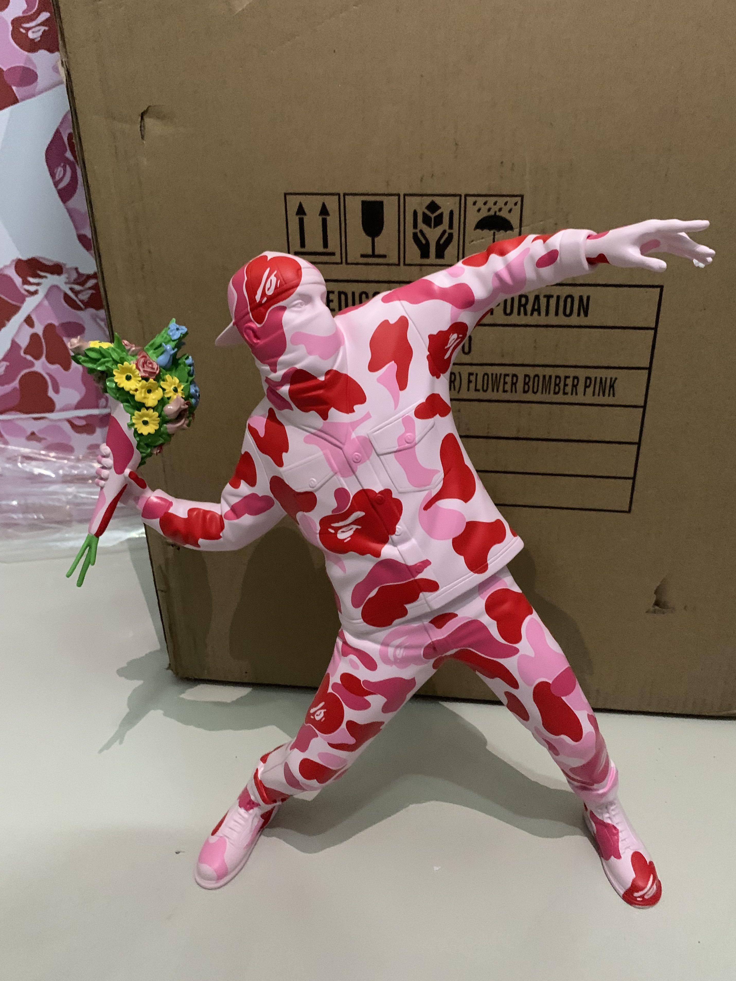 MEDICOM TOY - BRANDALISM × BAPE(R) FLOWERBOMBER バンクシー Banksy Brandalism x BAPE Flower Bomber Figure Pink