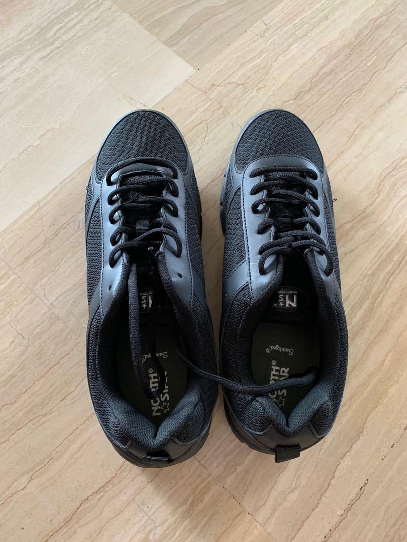 Bata brand new North Star black shoe