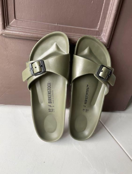Birkenstock sliders clearance