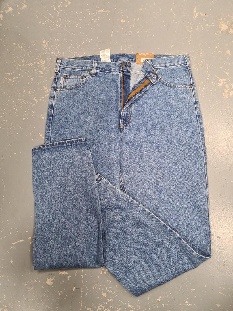 Carhartt traditional fit jean size 40 x 34 Men s Fashion Bottoms