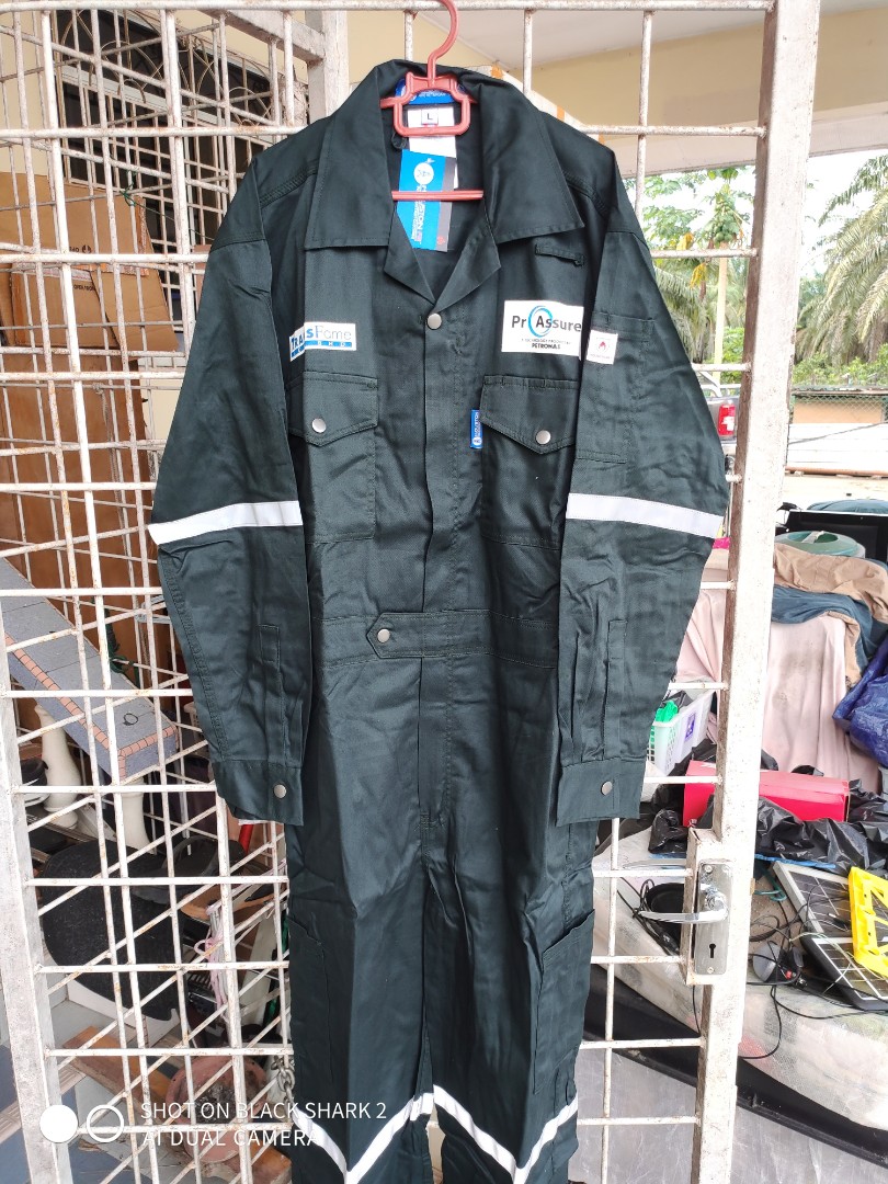 Coverall Offshore, Men's Fashion, Coats, Jackets and Outerwear on Carousell