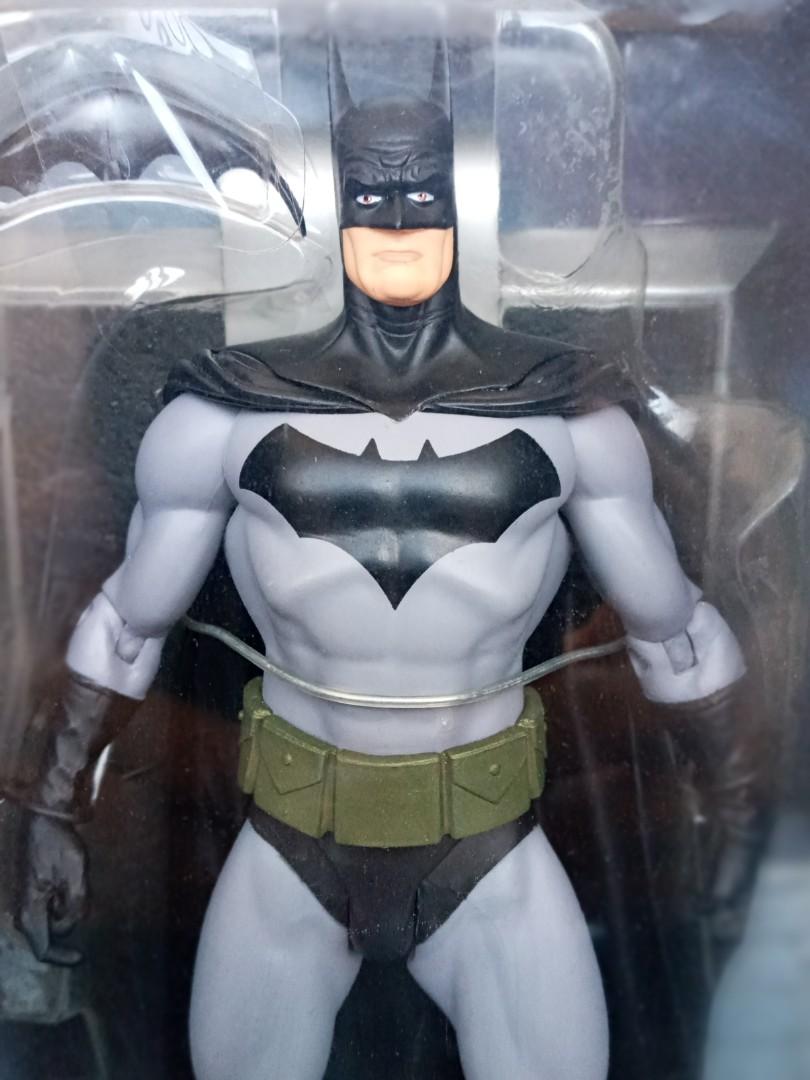7140円 2022モデル JUSTICE LEAGUE ACTION Batman Figure_ 7140円 2022モデル JUSTICE LEAGUE ACTION Batman Figure_