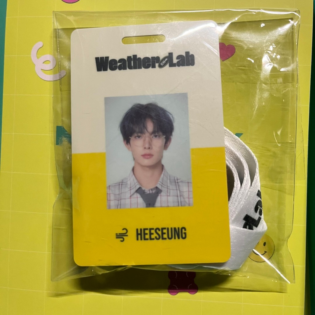 Enhypen Heeseung Season Greetings ID 2022 with Unsealed GGU GGU Package