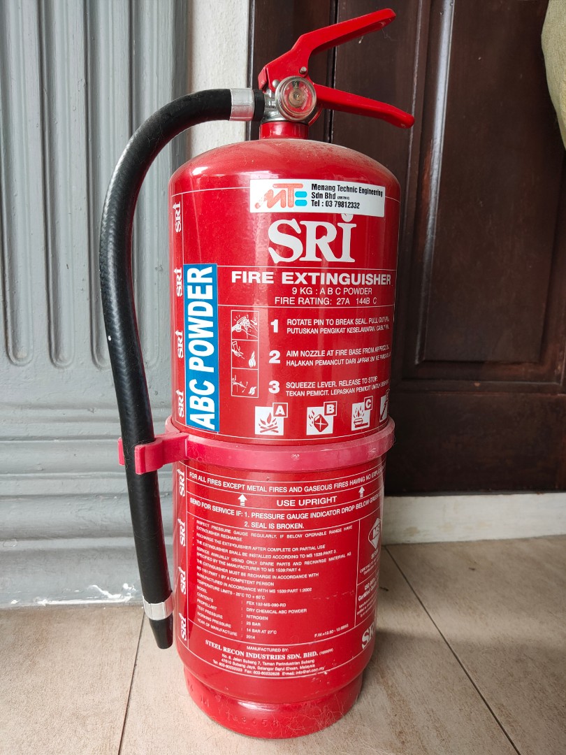 Fire extinguisher 9kg (expired), TV & Home Appliances, Kitchen