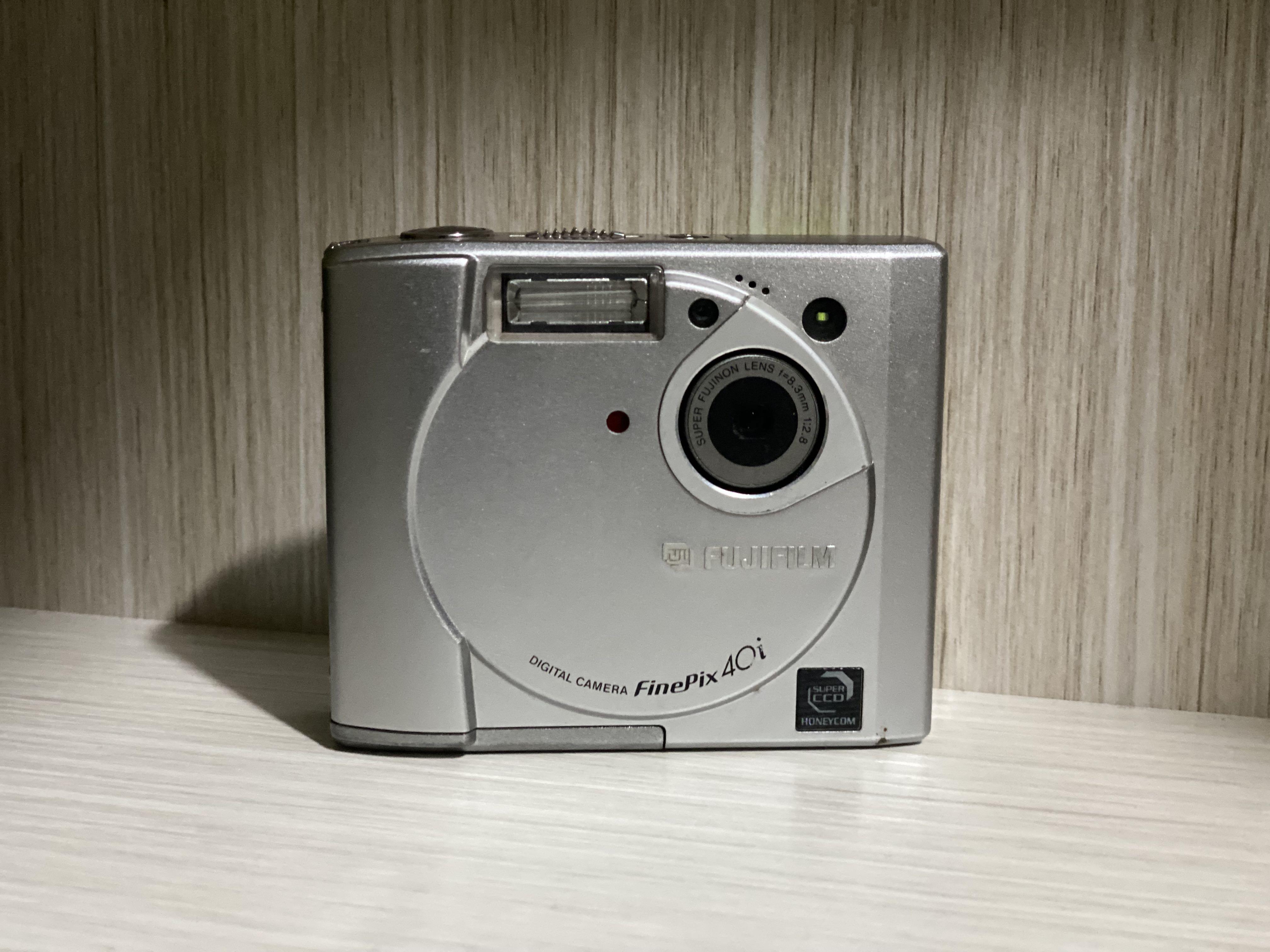 Fujifilm finepix 40i 懷舊相機ccd相機digital camera, 攝影器材, 相機 