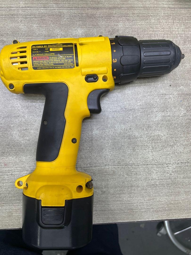 Hand drill Dewalt 9.6V drill 