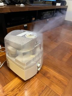 （分類：）位於 。 由 amakster 提交（商品編號 1146874558，圖片 1）。簡介： 。
