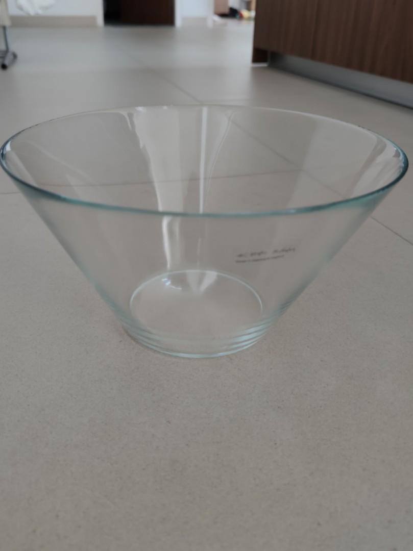 IKEA TRYGG Serving bowl, clear glass, 28 cm, Kitchen & Appliances on Carousell