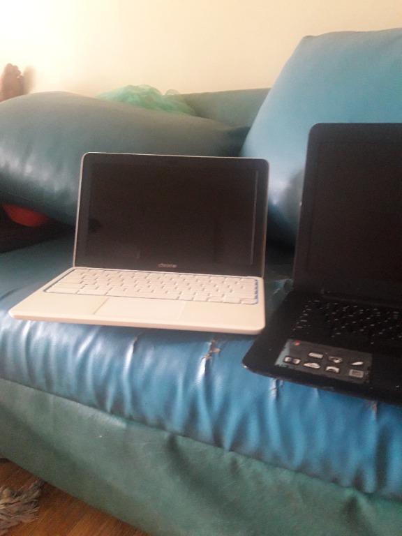 laptop for sale (Category: Laptops & Notebooks) located in Manila. Submitted by rionava (Listing ID 1146742131, Image 1). Description: for sale laptop 2 piece asus chromebook and hp chrome with power with slight defect in lcd as is for pick up only for details and other inquiries just contact the seller at 09363585485..