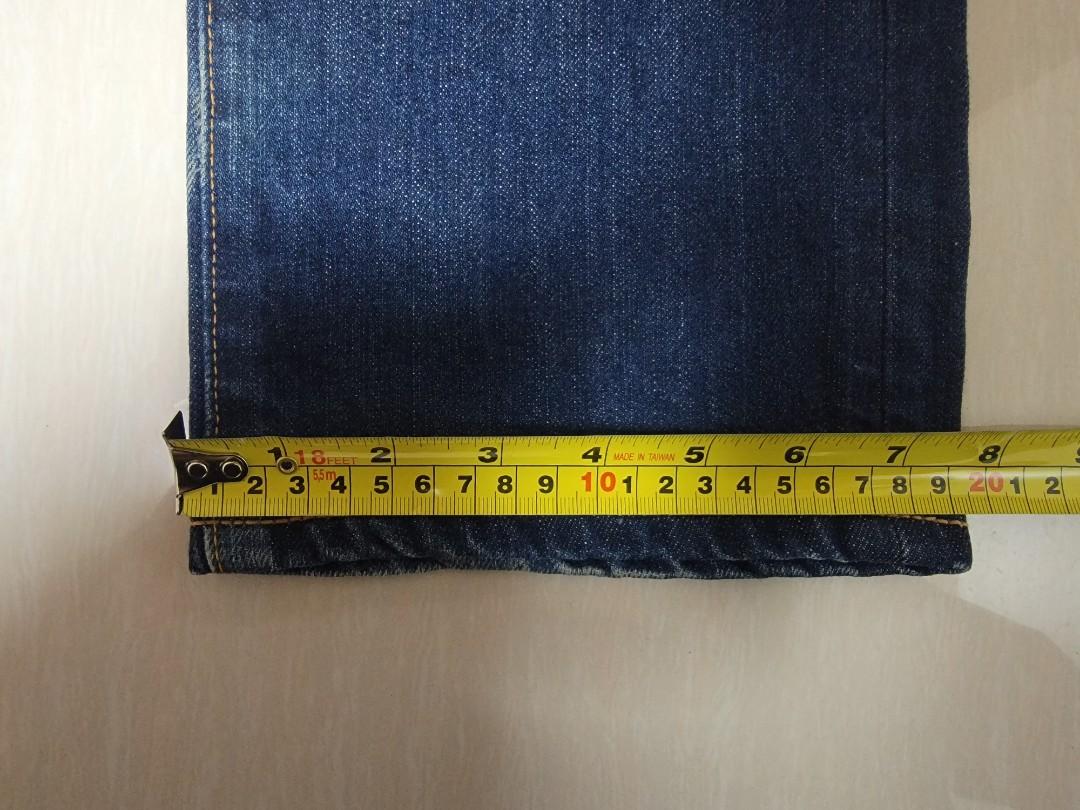 Levis513 （分類：牛仔褲）位於 Hong Kong。 由 flycar2004 提交（商品編號 1146857609，圖片 6）。簡介： Levis513,日本制，極小著長放衣櫃，可順豐到付或面交。