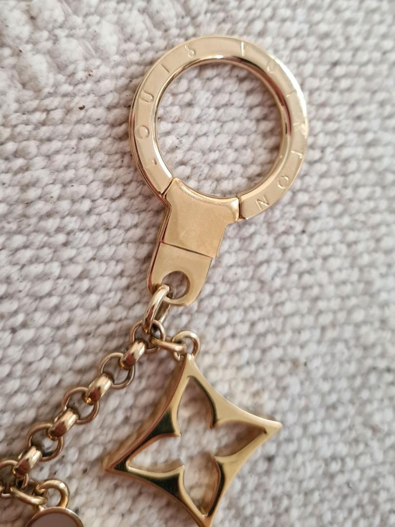 LOUIS VUITTON M65111 FLEUR DE MONOGRAM BAG CHARM CHAIN 237011374 :, Luxury,  Accessories on Carousell